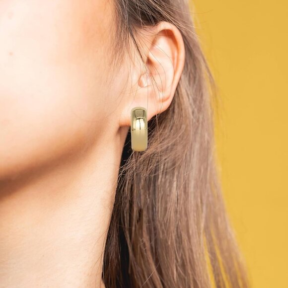 Gold Chunky Hoop Earrings Women Trendy 18K Gold Plated Small Thick Hoop Jewelry - Picture 2 of 5